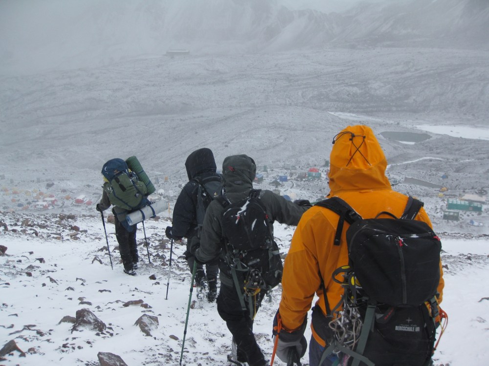 BEDFF2A6-39EF-4840-9DDF-F4FAD28FD9A5